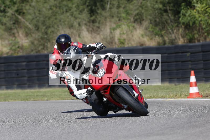 Archiv-2025/49 26.08.2025 Cornu Master School ADR/rot-rouge/63